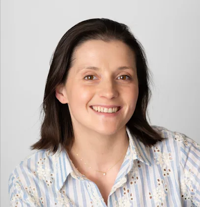Dr Lise Lanfant, Ophtalmologue pour Enfants et Adultes à Annecy - spécialiste pédiatrie et lentilles de contact